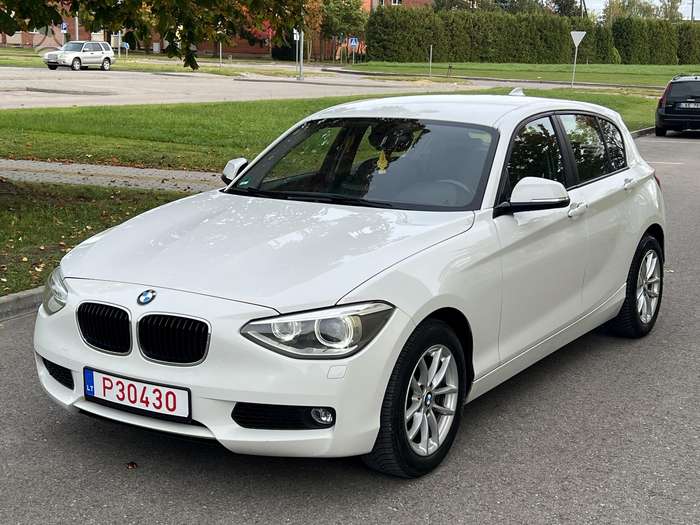 BMW 120, 2.0 l., Хэтчбек