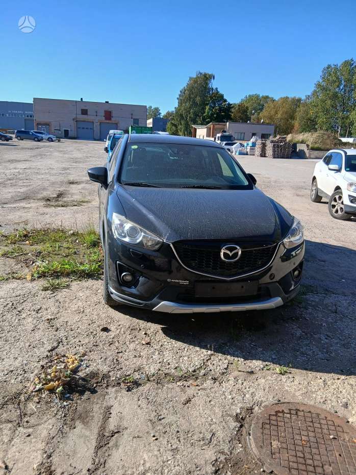 Mazda CX-5, 2.2 l., off-road / crossover