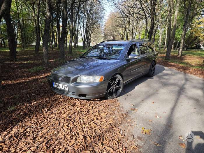 Volvo V70, 2.4 l., wagon