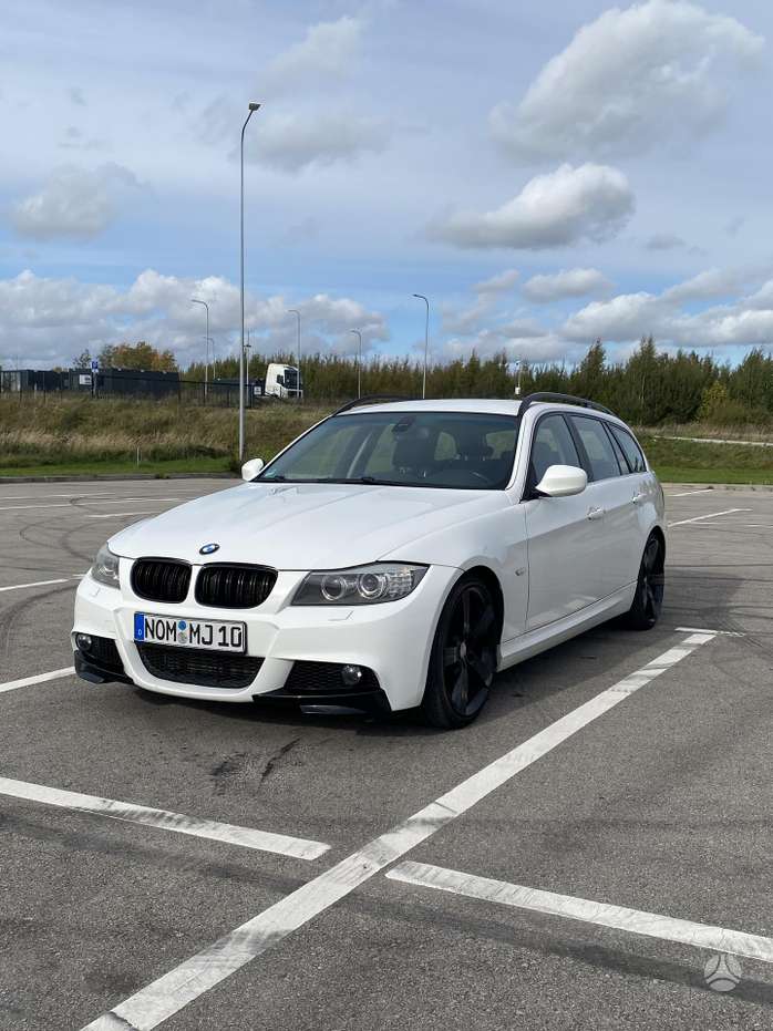 BMW 320, 2.0 l., universalas