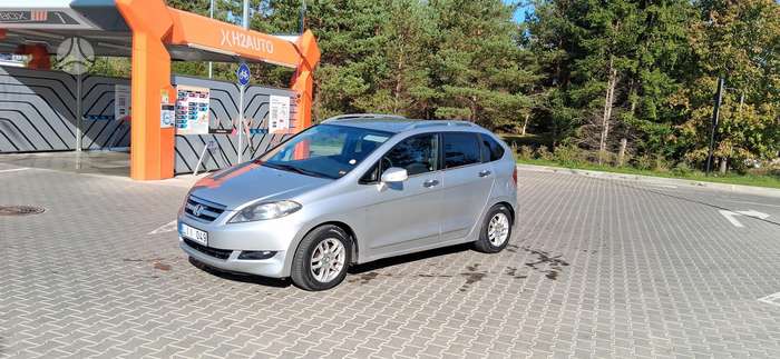 Honda FR-V, 2.2 l., mpv / minivan