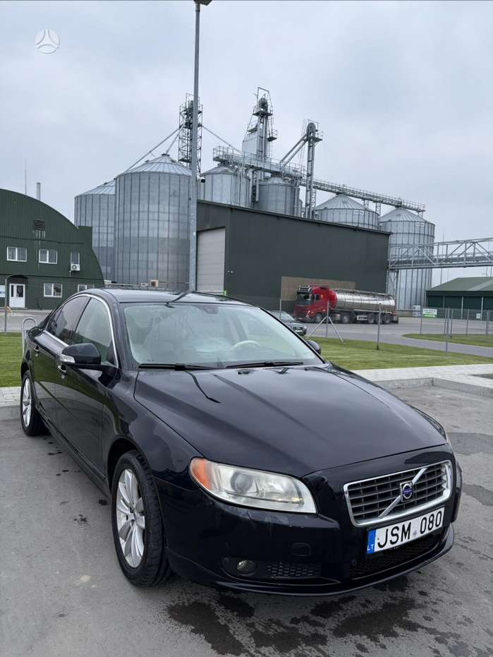 Volvo S80, 2.4 l., Седан
