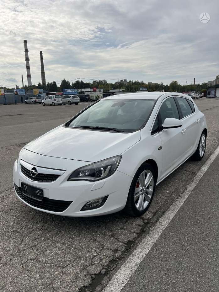 Opel Astra, 1.4 l., Хэтчбек