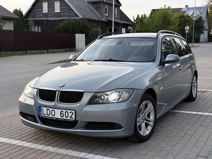 BMW 320, 2.0 l., universalas