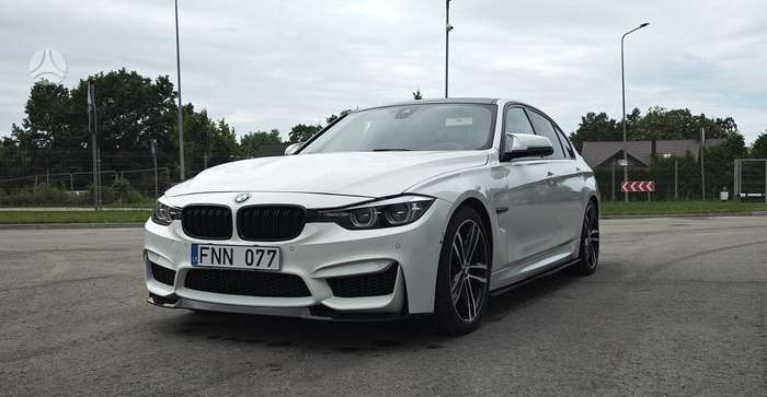 BMW 340, sedanas