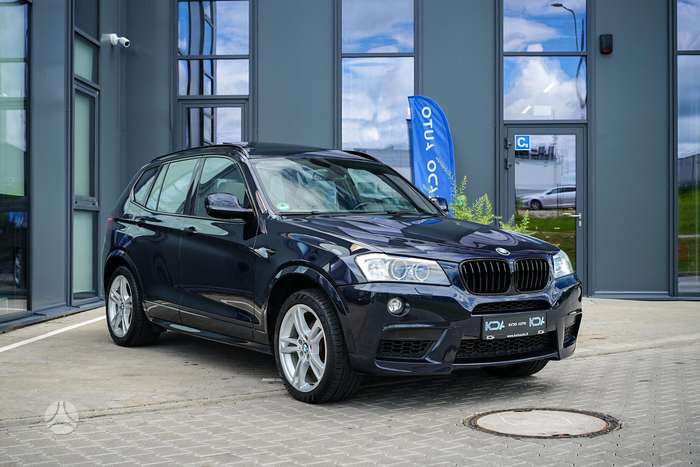 BMW X3, 3.0 l., off-road / crossover