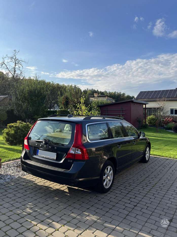 Volvo V70, 2.0 l., Универсал