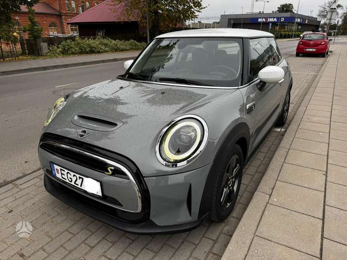 Mini Cooper SE, 34 kWh, hatchback