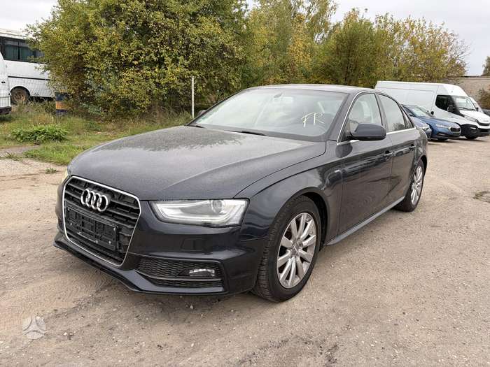 Audi A4, 1.8 l., Седан