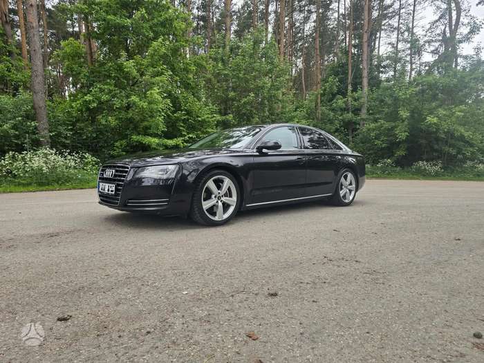 Audi A8, 3.0 l., Седан