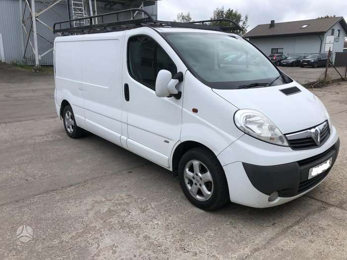 Opel Vivaro, 2.0 l., cargo van
