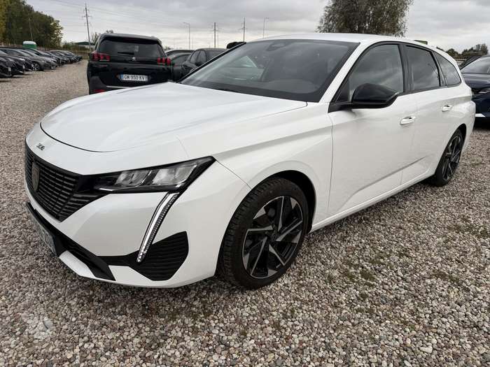 Peugeot 308, 1.2 l., Универсал