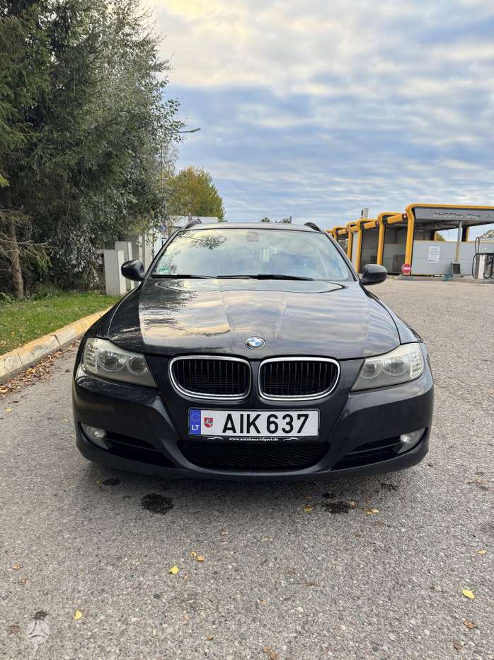 BMW 318, 2.0 l., wagon