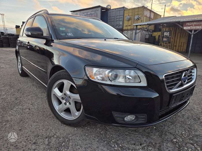 Volvo V50, 1.6 l., wagon