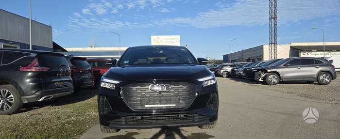 Audi Q4 e-tron, 82 kWh, off-road / crossover