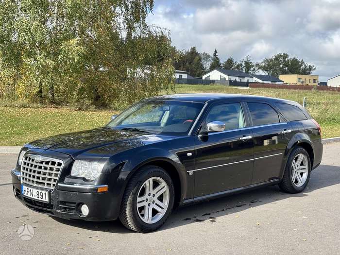 Chrysler 300C, 3.0 l., wagon