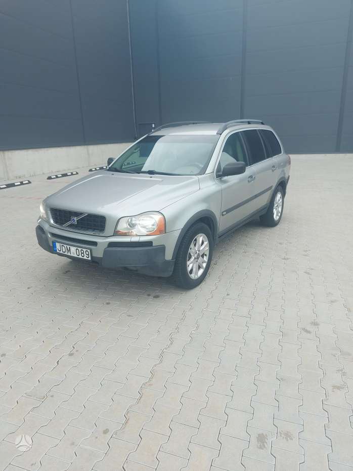 Volvo XC90, 2.4 l., off-road / crossover
