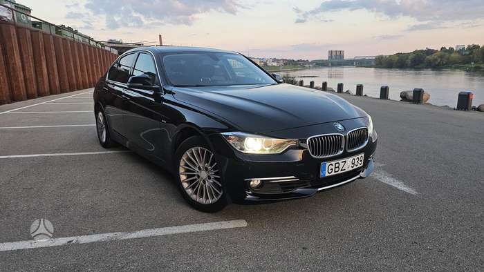 BMW 320, 2.0 l., Седан