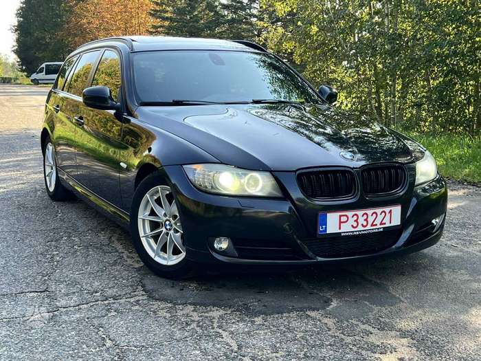 BMW 320, 2.0 l., wagon