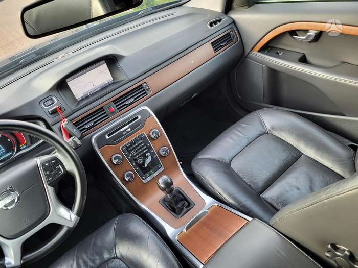 Volvo V70, 2.0 l., wagon