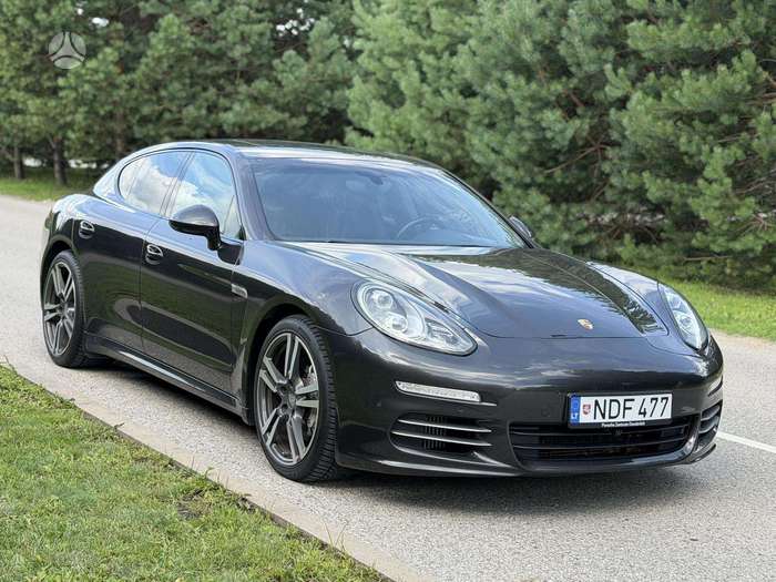 Porsche Panamera, 3.0 l., Хэтчбек