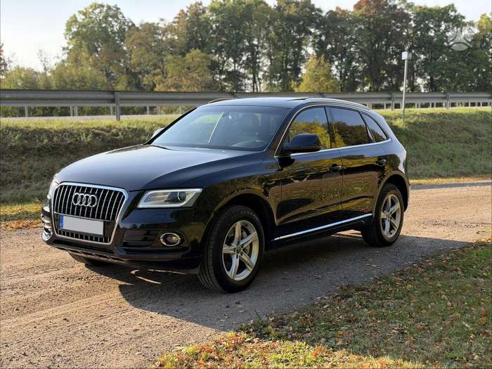 Audi Q5, 3.0 l., off-road / crossover