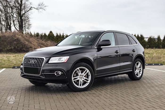 Audi Q5, 3.0 l., off-road / crossover