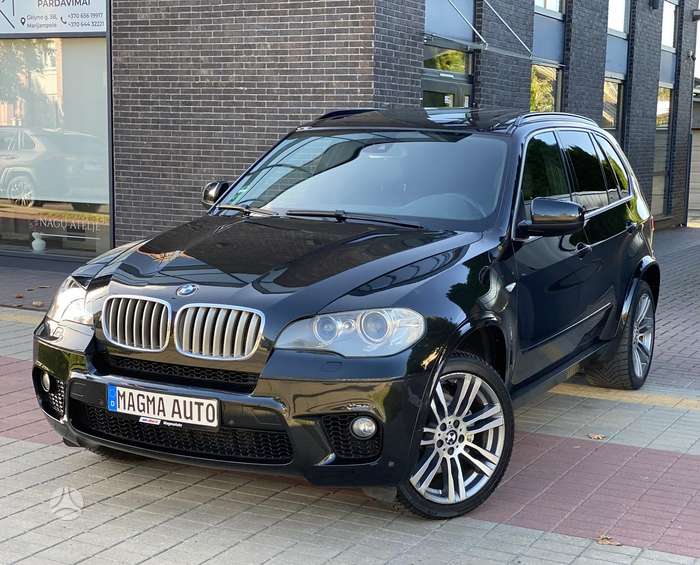 BMW X5, 3.0 l., off-road / crossover