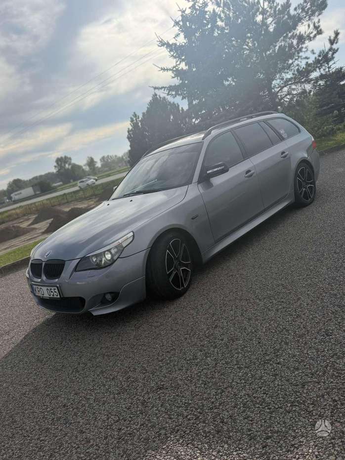 BMW 525, 2.5 l., wagon