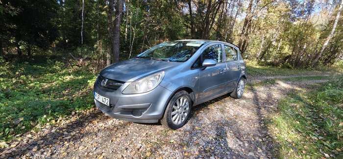 Opel Corsa, 1.3 l., hatchback
