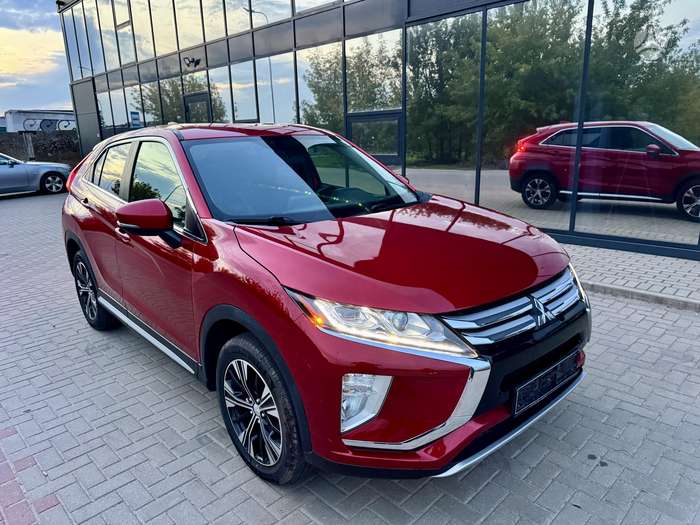 Mitsubishi Eclipse Cross, 1.5 l., Внедорожник / Кроссовер
