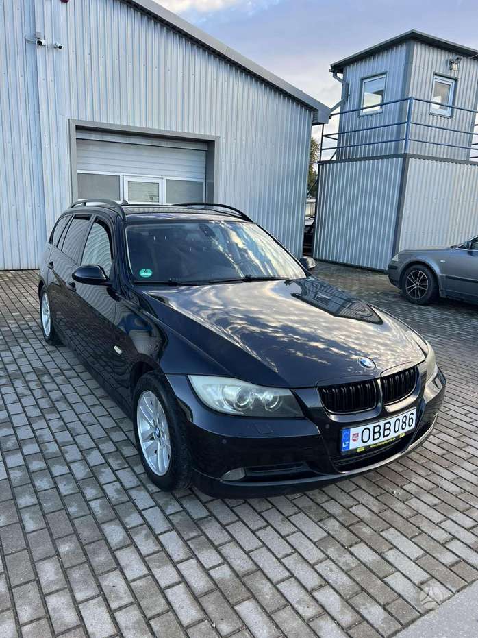 BMW 320, 2.0 l., universalas