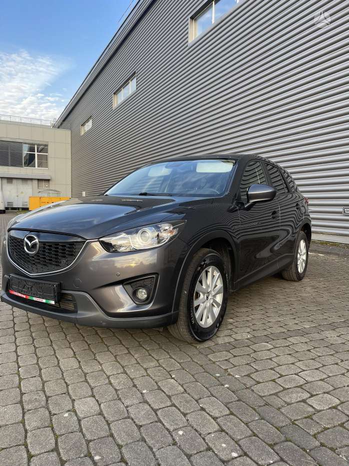 Mazda CX-5, 2.2 l., off-road / crossover