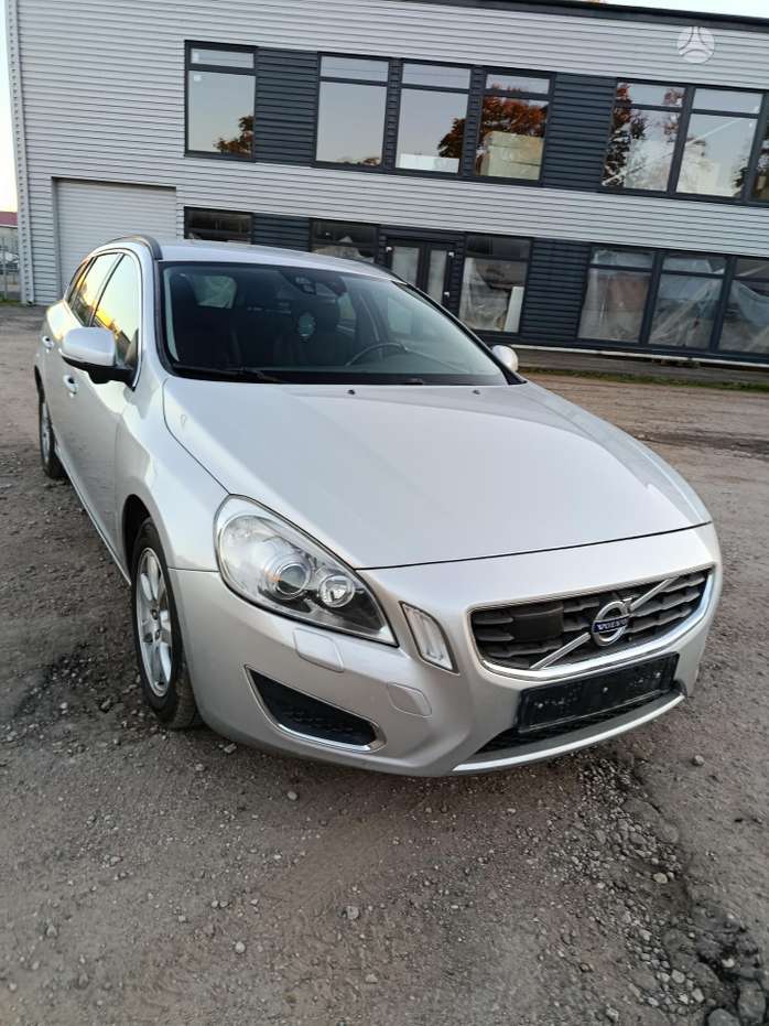 Volvo V60, 2.0 l., universalas