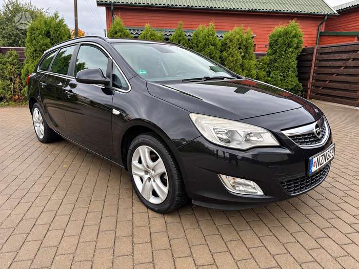 Opel Astra, 1.7 l., Универсал