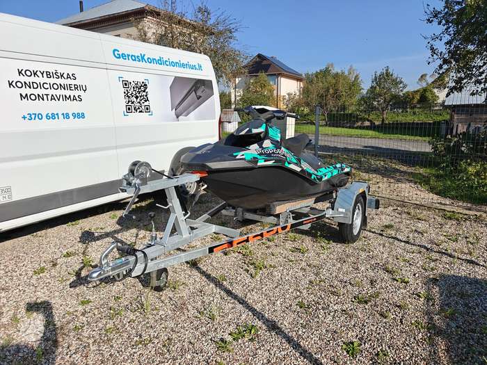 Sea-Doo Spark 900, водные мотоциклы