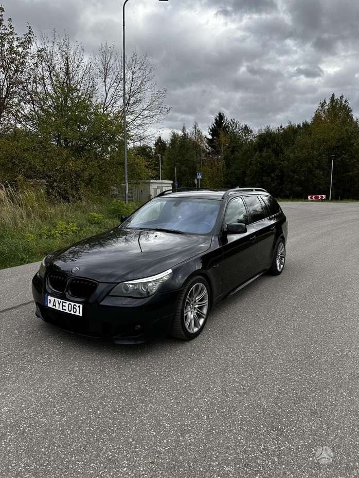 BMW 530, 3.0 l., wagon