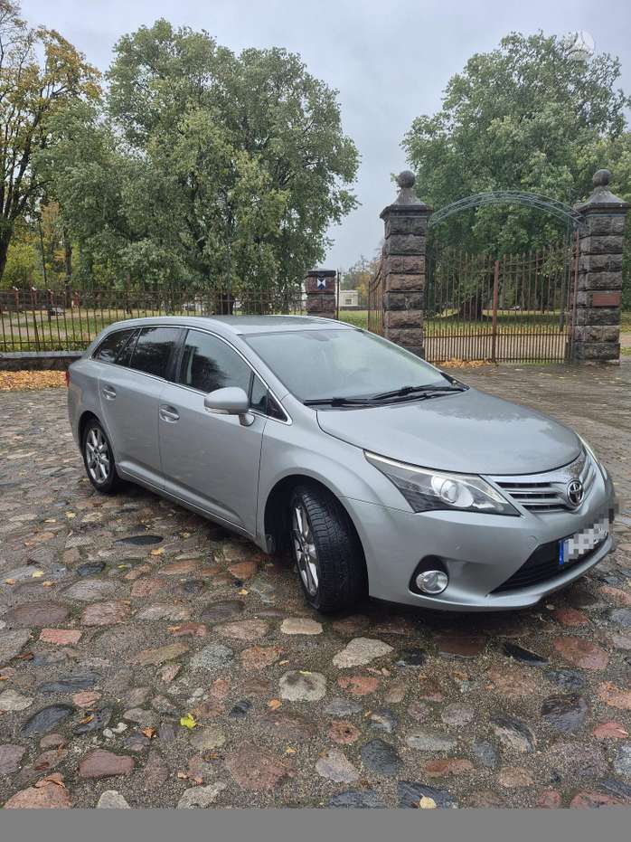 Toyota Avensis, 2.0 l., Универсал