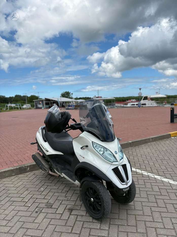 Piaggio MP3 400cc, трициклы