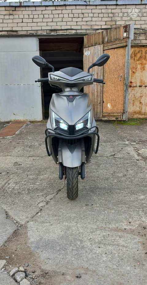 Yiben YB50QT-3 49cc, scooters / mopeds