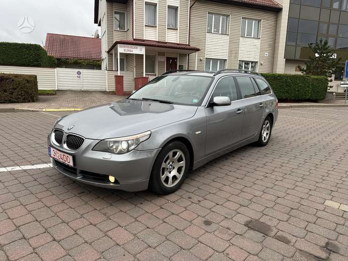 BMW 525, 2.5 l., Универсал