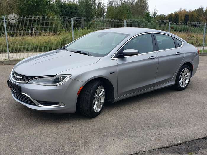 Chrysler 200, 2.4 l., Седан