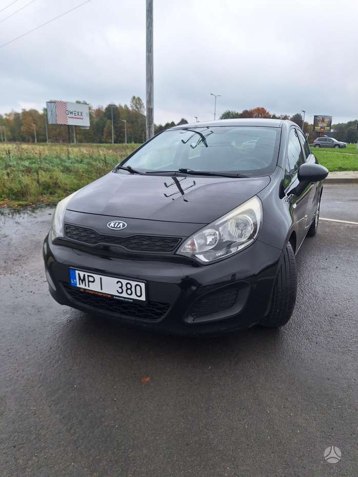 Kia Rio, 1.3 l., Хэтчбек