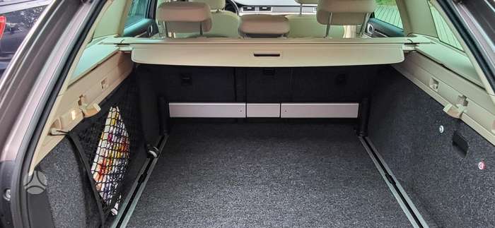 Skoda Superb, 2.0 l., universalas