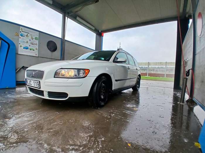 Volvo V50, 2.0 l., wagon