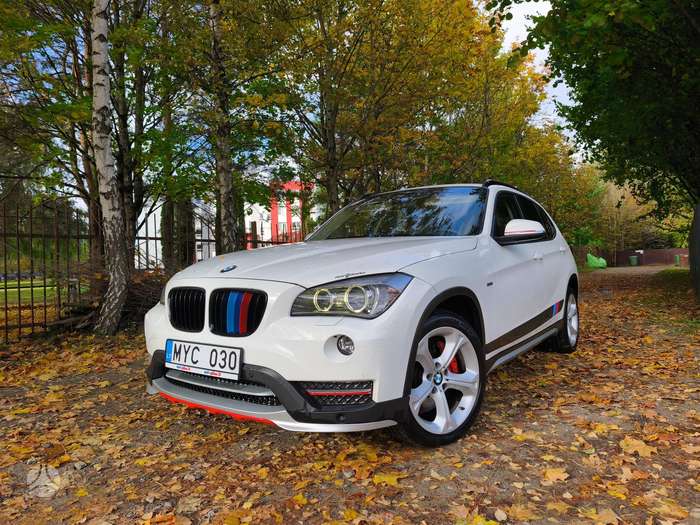 BMW X1, 3.0 l., Хэтчбек