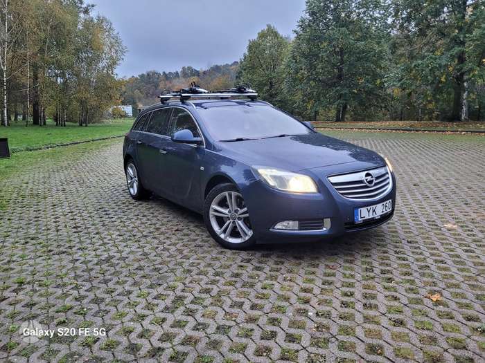 Opel Insignia, 2.0 l., wagon