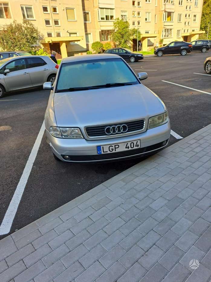 Audi A4, 1.9 l., Седан