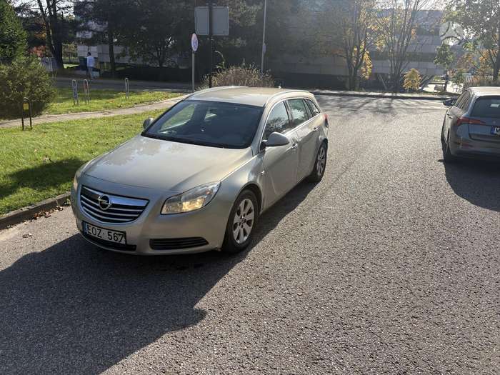 Opel Insignia, 2.0 l., Универсал