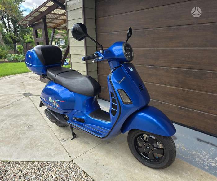Piaggio Vespa 125cc, мотороллеры / мопеды